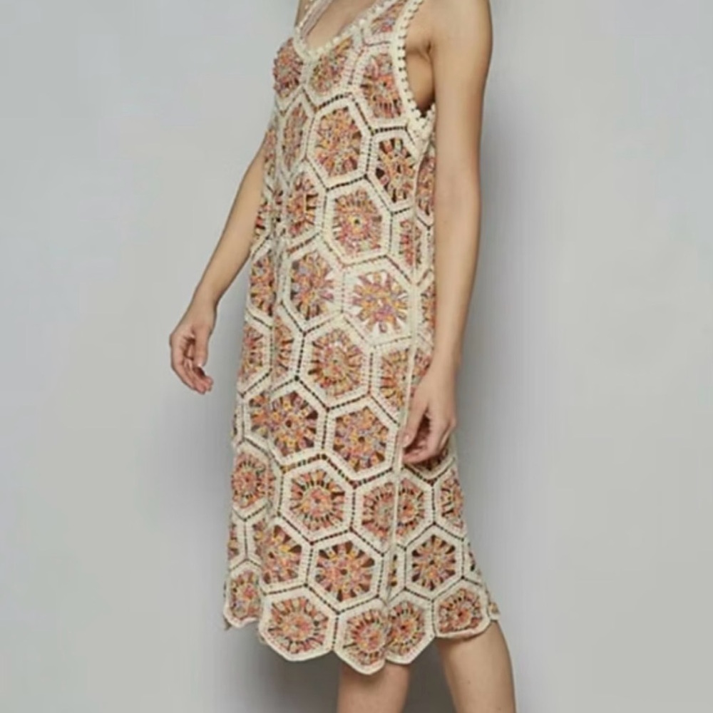 435 - POL Crochet Hexagon Midi Dress/Coverup in Cream and Pink - Picture 3 of 4